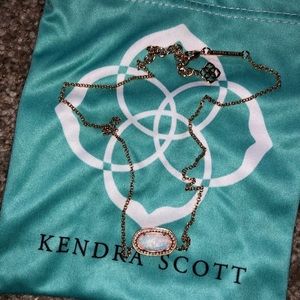 Kendra Scott Necklace